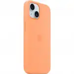 Аксессуары для смартфона Apple Чехол для iPhone 15 Silicone Case with MagSafe - Orange Sorbet MT0W3ZM/A